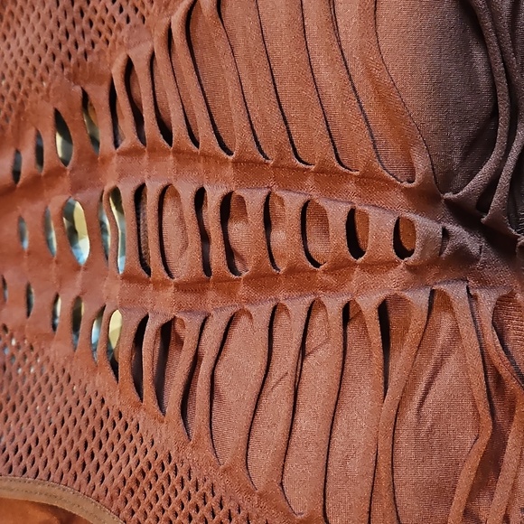 Savvi Large Sports Bra - Picture 4 of 4